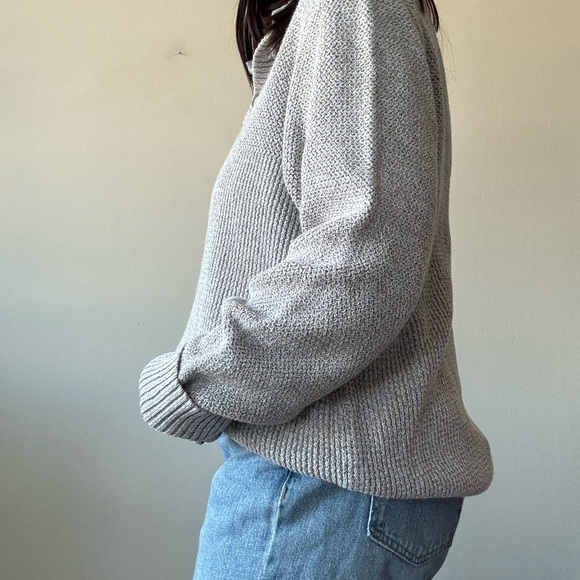 G.H. Bass & Co. Light Gray Cowl Neck Sweater - Picture 3 of 8
